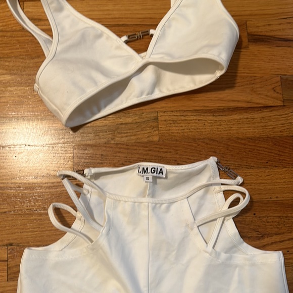 I am Gia set - Picture 3 of 4